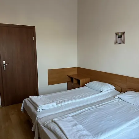 Hotell Haga *
